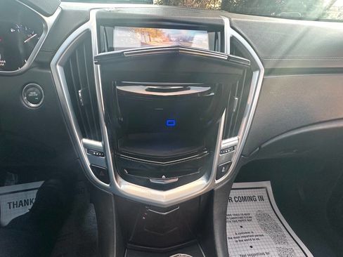 Used 2015 Cadillac SRX Luxury w/ Driver Awareness Package image 4