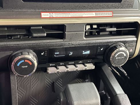 Used 2025 Toyota Tacoma SR5 image 25