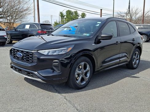 Certified 2024 Ford Escape ST-Line w/ Cold Weather Package FWD image 3