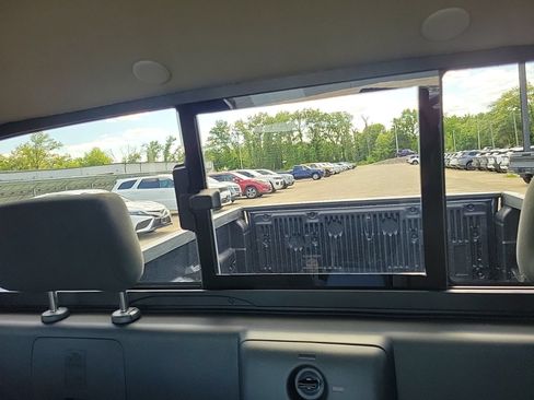 Used 2025 Nissan Frontier S RWD image 30