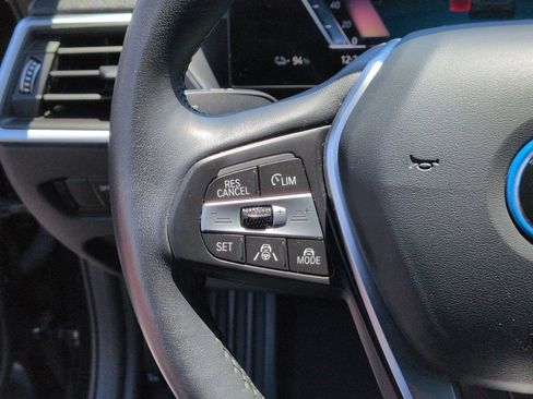 Used 2024 BMW i4 eDrive35 w/ Premium Package RWD image 19