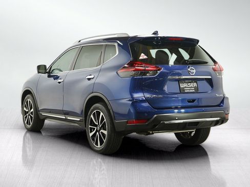 Used 2019 Nissan Rogue SL w/ Premium Package AWD/4WD image 3