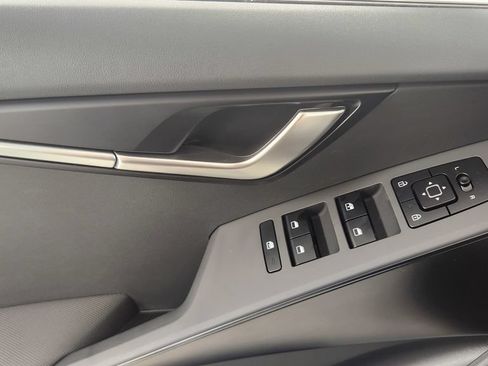 New 2026 Kia Niro LX FWD image 19