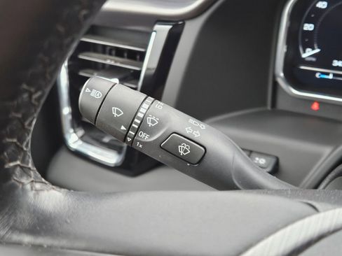 Used 2025 GMC Sierra 2500 Denali Ultimate w/ Max Trailering Package image 15