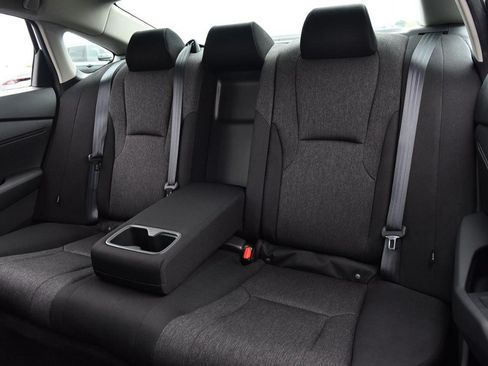 Certified 2023 Honda Accord EX image 22