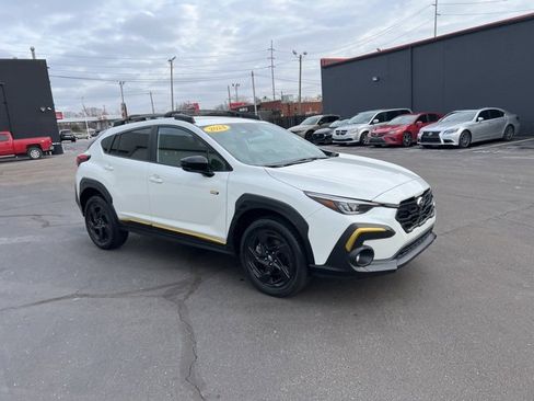 Used 2024 Subaru Crosstrek 2.5i Sport image 2