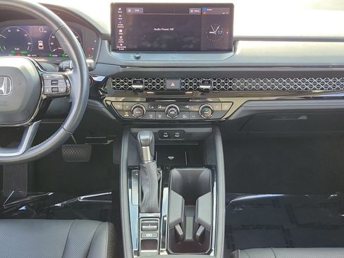 Used 2023 Honda Accord Touring image 30