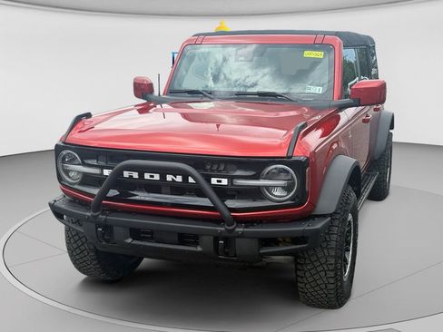 Used 2024 Ford Bronco Outer Banks w/ Sasquatch Package AWD/4WD image 7