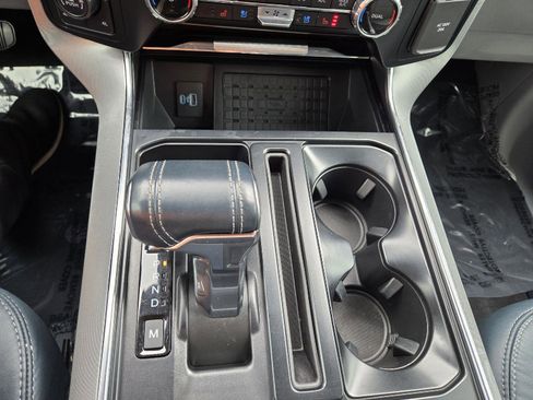 Used 2023 Ford F150 Limited image 47