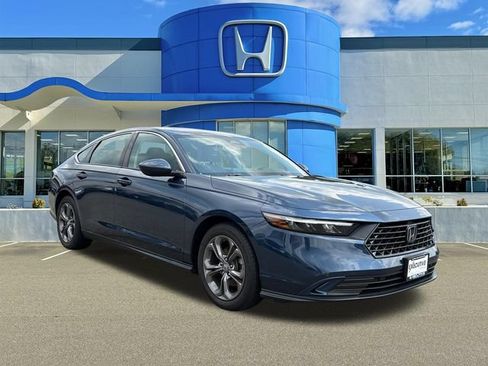 Used 2023 Honda Accord EX image 1