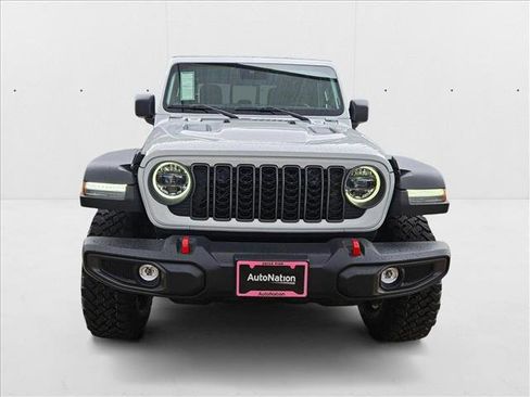 New 2025 Jeep Gladiator Rubicon w/ Safety Group image 6