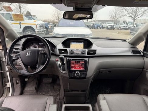 Used 2014 Honda Odyssey EX-L image 12