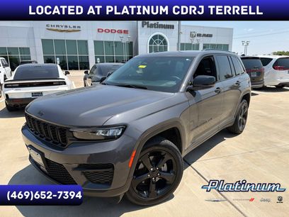 Used 2024 Jeep Grand Cherokee Altitude