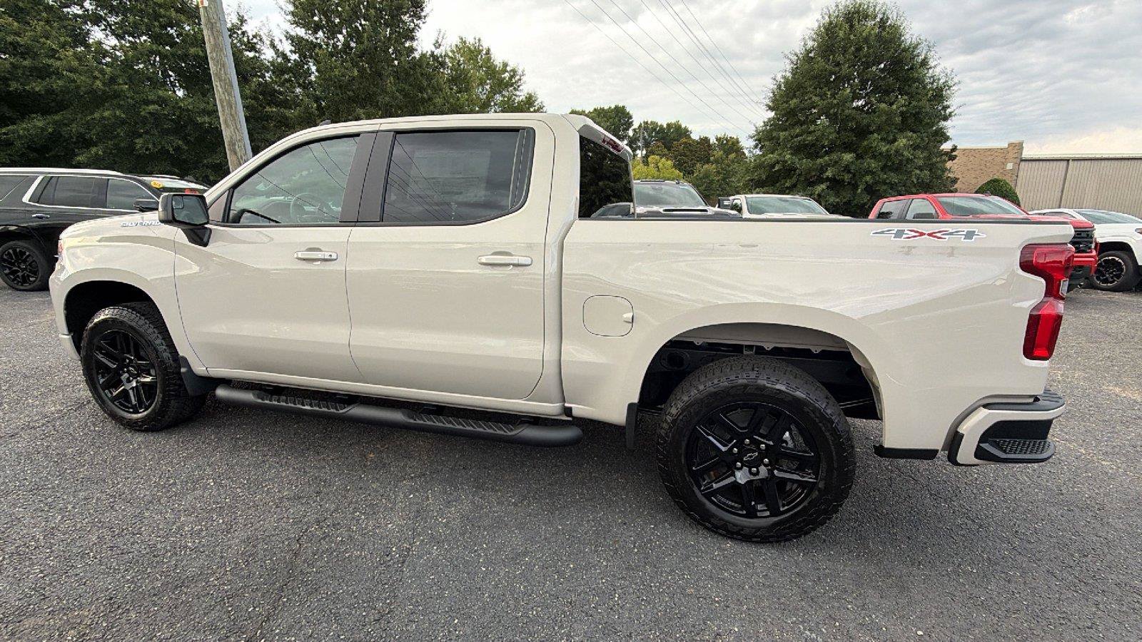 New 2026 Chevrolet Silverado 1500 RST w/ RST Select Package AWD/4WD image 11