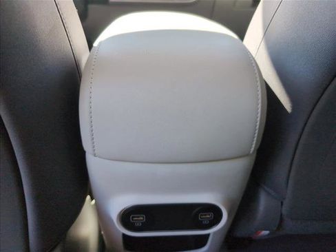 Certified 2024 Hyundai Ioniq 5 SEL image 19