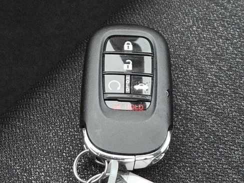 New 2025 Honda Accord SE image 32