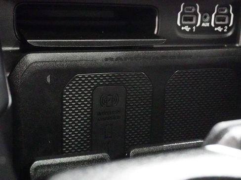 Used 2023 RAM 1500 Laramie image 32