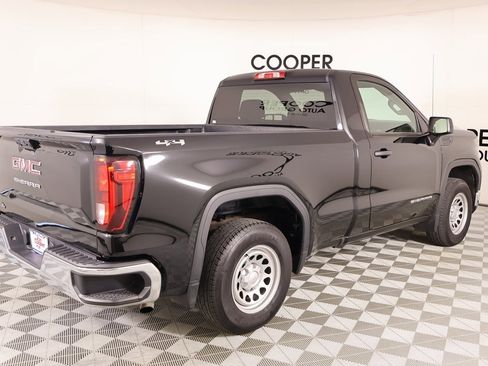 Used 2024 GMC Sierra 1500 Pro w/ Convenience Package image 17