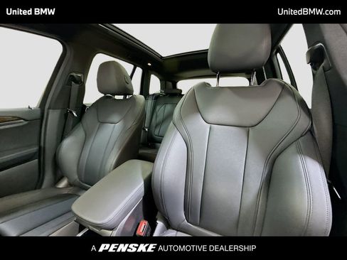 Used 2021 BMW X3 sDrive30i RWD image 5