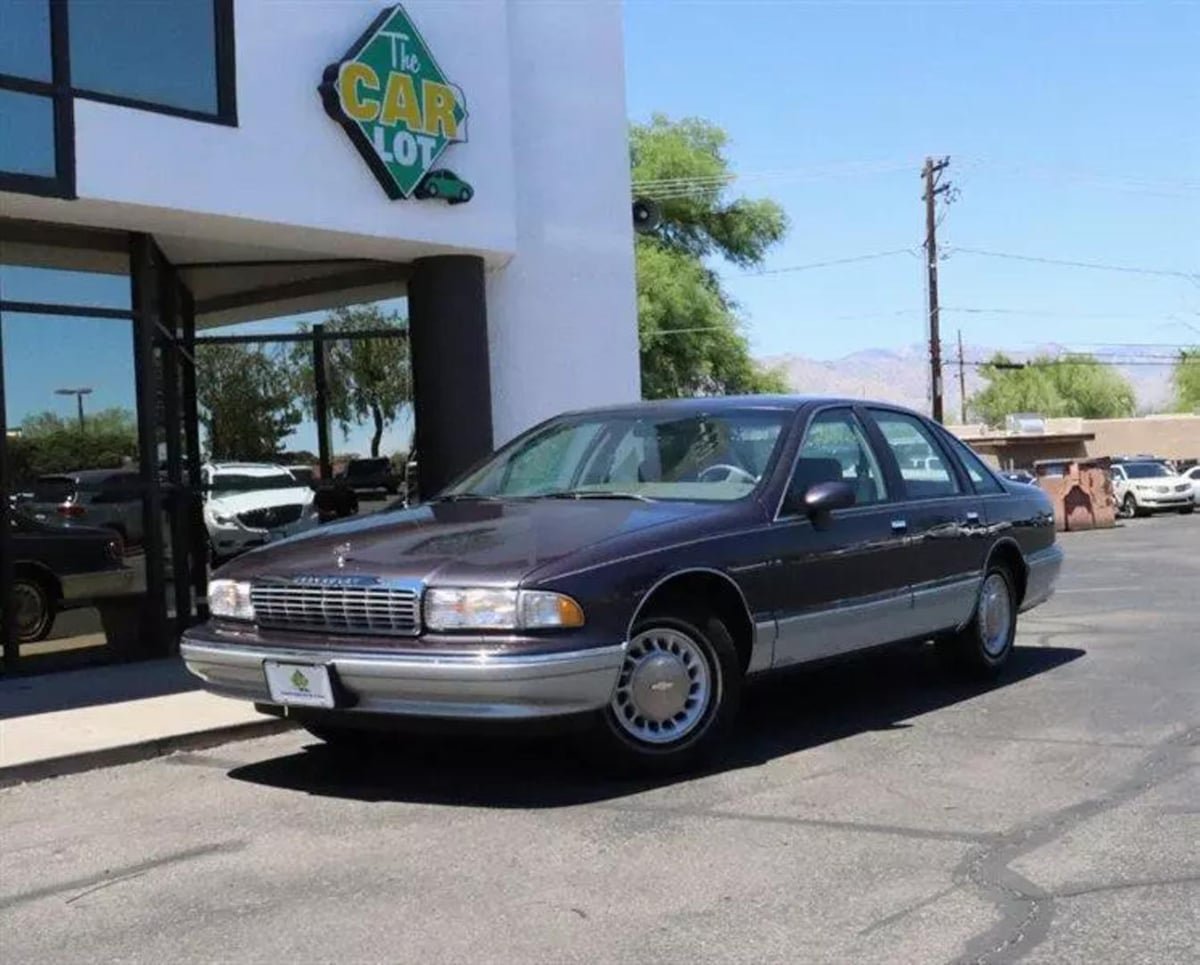 Used 1993 Chevrolet Caprice Classic RWD image 3
