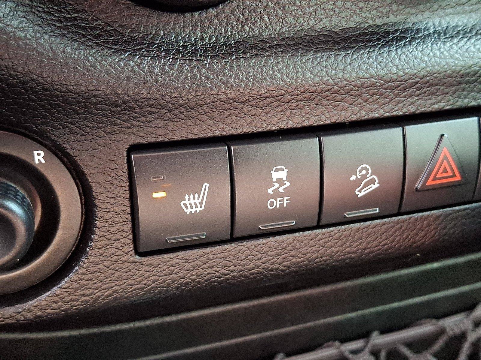 Used 2017 Jeep Wrangler Unlimited Sahara AWD/4WD image 23