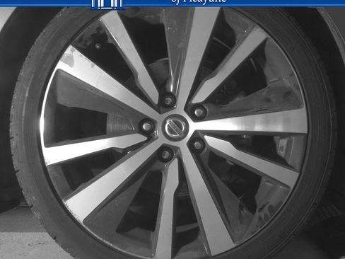 Used 2020 Nissan Altima 2.5 Platinum FWD image 14