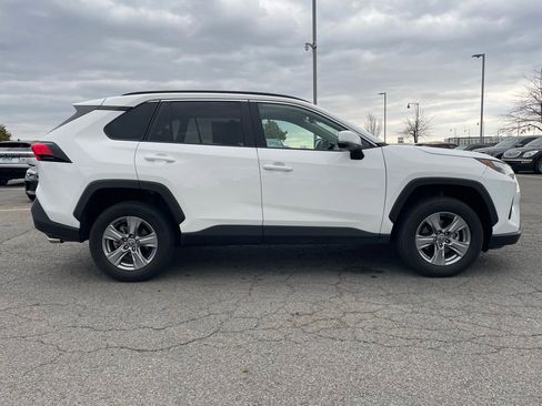 Used 2025 Toyota RAV4 XLE image 10