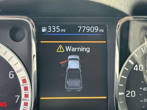 Used 2019 Nissan Titan SV AWD/4WD image 26