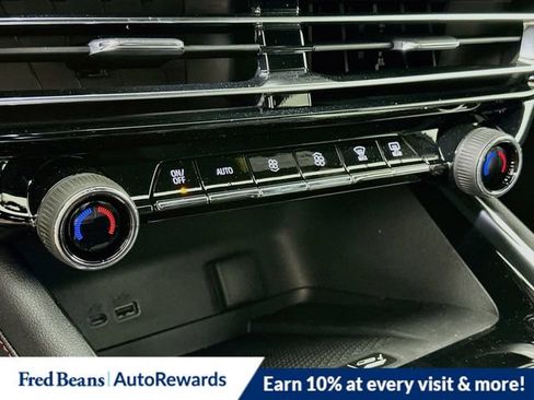 New 2026 Chevrolet Traverse Z71 w/ Enhanced Driving Package AWD/4WD image 14