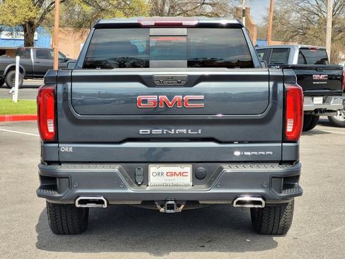 Used 2021 GMC Sierra 1500 Denali w/ Driver Alert Package II AWD/4WD image 6