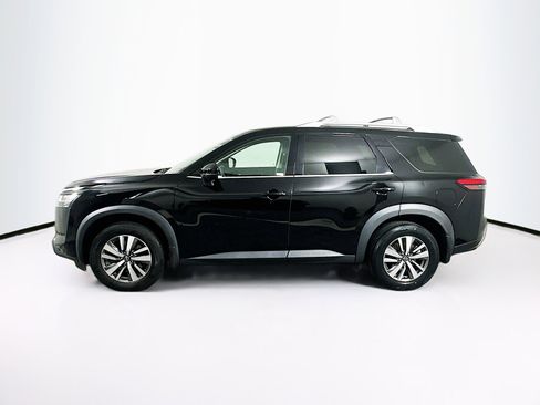 Used 2023 Nissan Pathfinder SL AWD/4WD image 4