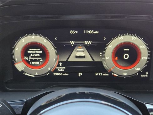 Used 2023 Nissan Pathfinder Platinum w/ Cargo Package image 17