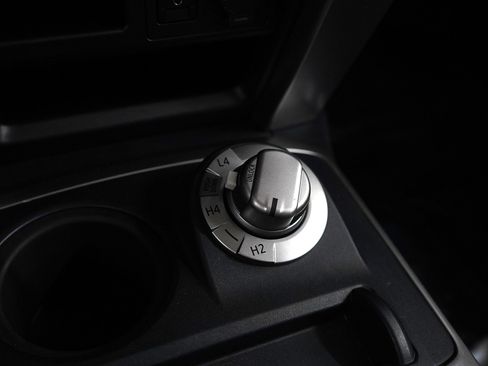 Used 2018 Toyota 4Runner SR5 image 22