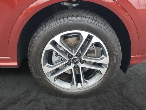 Used 2025 Audi Q5 Premium w/ Convenience Package AWD/4WD image 6