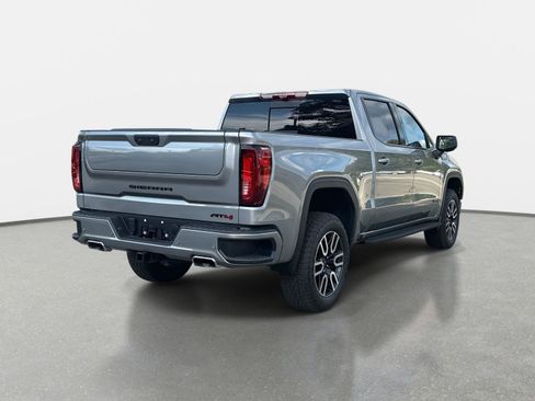Used 2024 GMC Sierra 1500 AT4 w/ Technology Package image 5