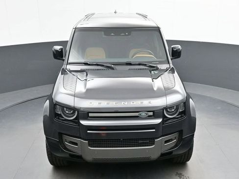 Used 2023 Land Rover Defender 110 X-Dynamic SE AWD/4WD image 17