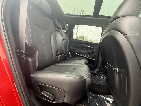 Used 2021 Hyundai Santa Fe SEL w/ Convenience + Premium Package AWD/4WD image 17