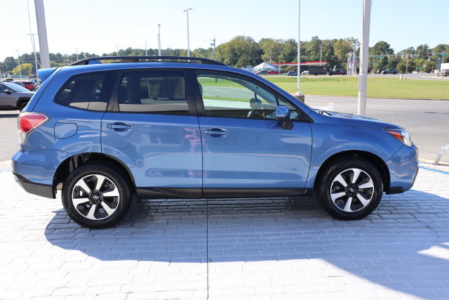 Used 2018 Subaru Forester 2.5i Premium AWD/4WD image 6