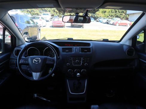Used 2012 MAZDA MAZDA5 Grand Touring image 49
