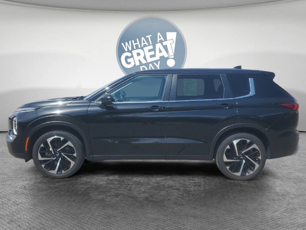 Used 2024 Mitsubishi Outlander SE AWD/4WD image 7