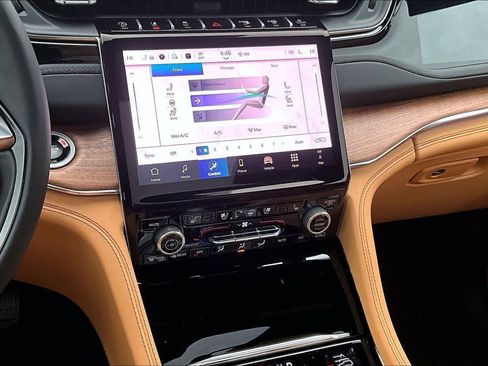 New 2025 Jeep Grand Cherokee L Summit image 17