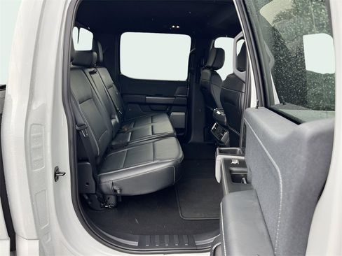 Used 2024 Ford F150 Lariat image 17