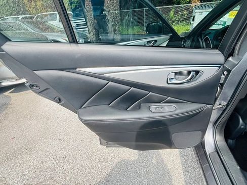 Used 2019 INFINITI Q50 Luxe RWD image 12