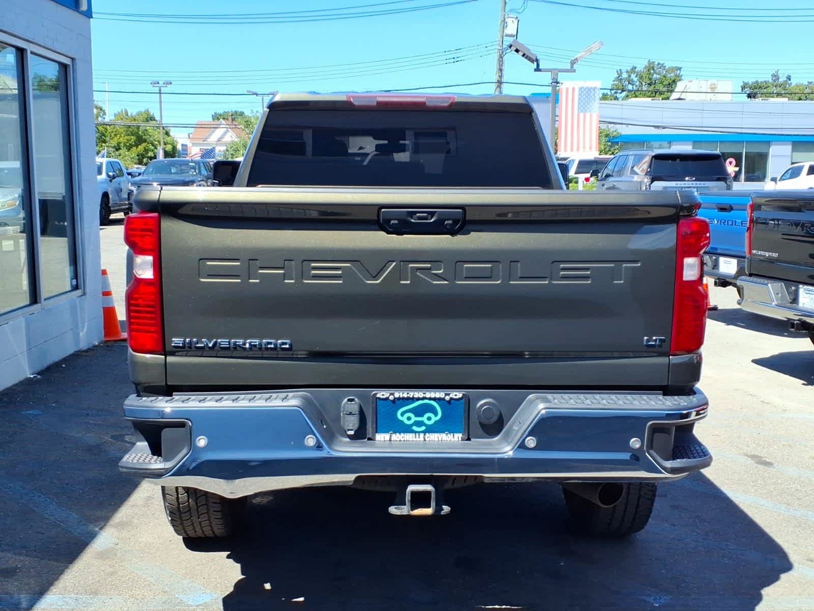 Used 2022 Chevrolet Silverado 3500 LT w/ All Star Edition AWD/4WD image 5