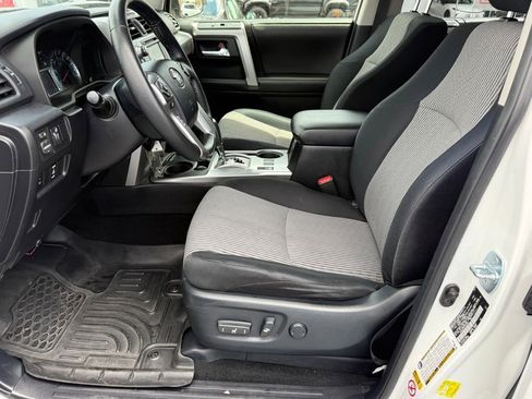 Used 2014 Toyota 4Runner SR5 RWD image 19