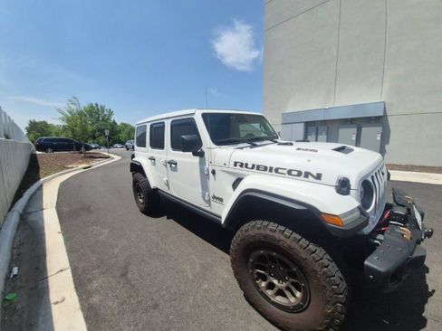 Used 2023 Jeep Wrangler Unlimited Rubicon 392 w/ Xtreme Recon 35" Tire Package AWD/4WD image 3