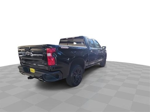 Used 2022 Chevrolet Silverado 1500 LT Trail Boss w/ LT Trail Boss Premium Package image 8