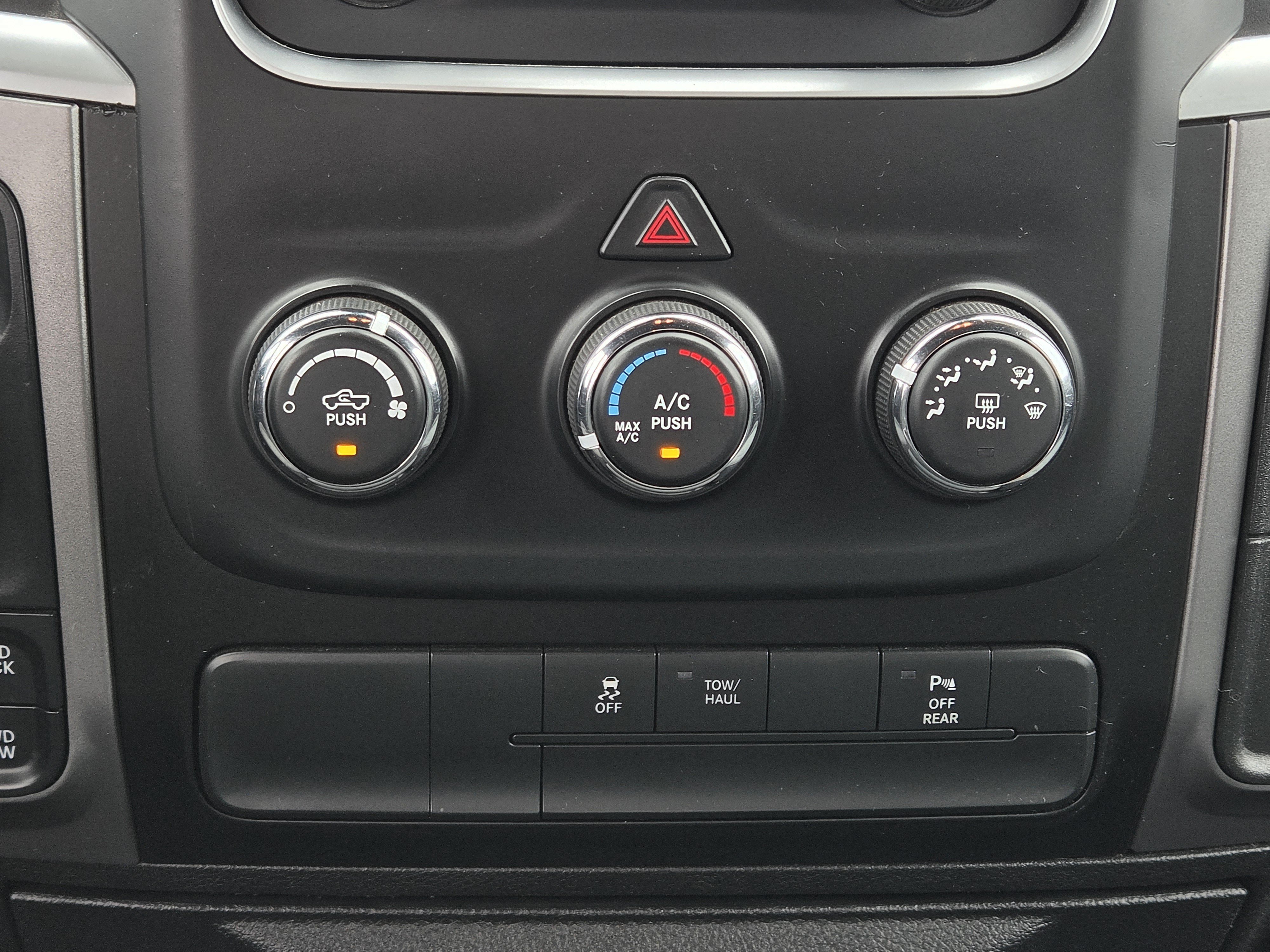 Used 2022 RAM 1500 Warlock w/ Technology Package I AWD/4WD image 15