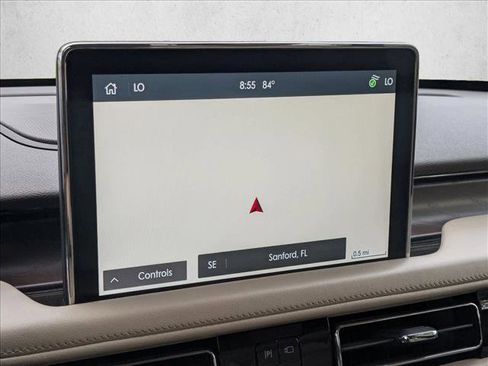 Used 2022 Lincoln Aviator Reserve w/ Equipment Group 201A AWD/4WD image 13