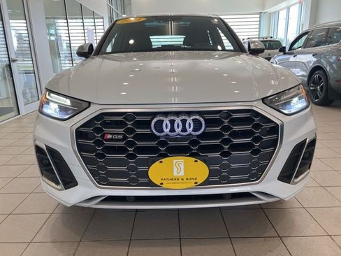 Used 2024 Audi SQ5 Premium Plus w/ Premium Plus Package AWD/4WD image 2